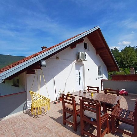 Apartman Denis Una Luzine Zewnętrze zdjęcie