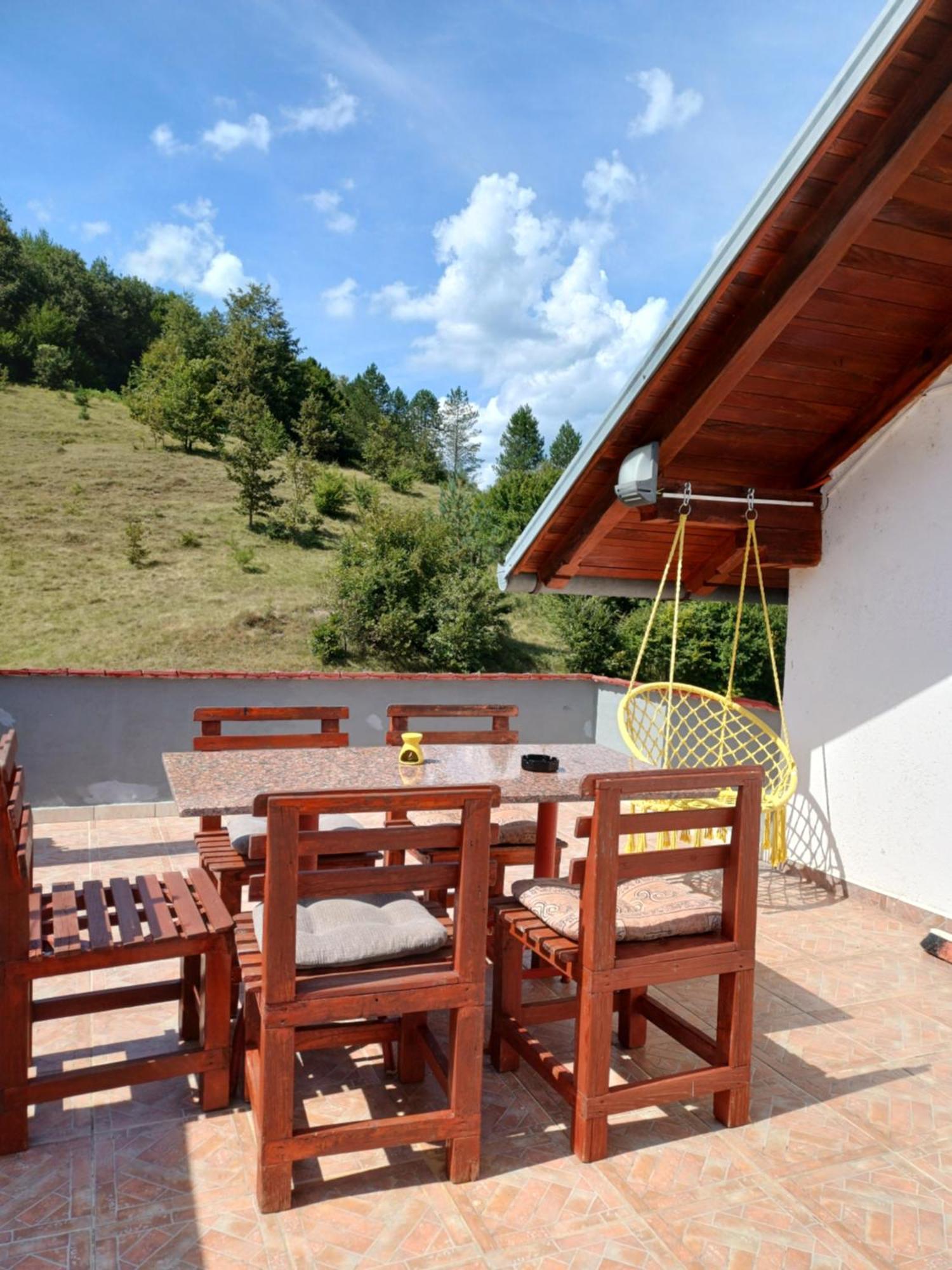 Apartman Denis Una Luzine Zewnętrze zdjęcie