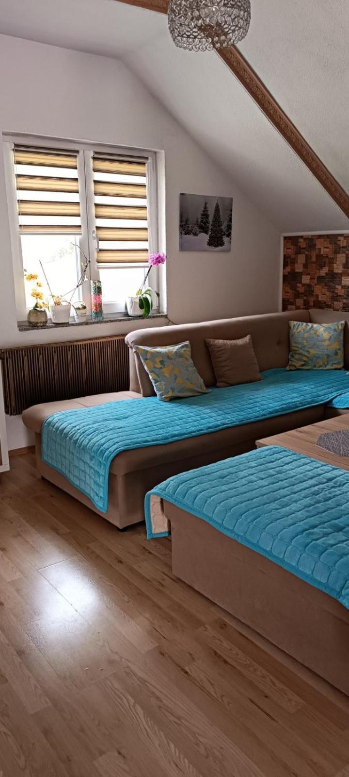 Apartman Denis Una Luzine Zewnętrze zdjęcie
